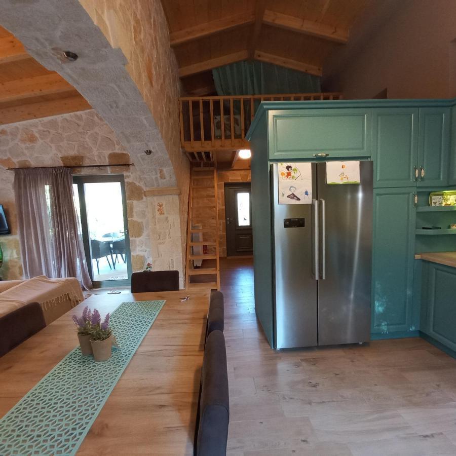 Villa Liberta Keri Bagian luar foto