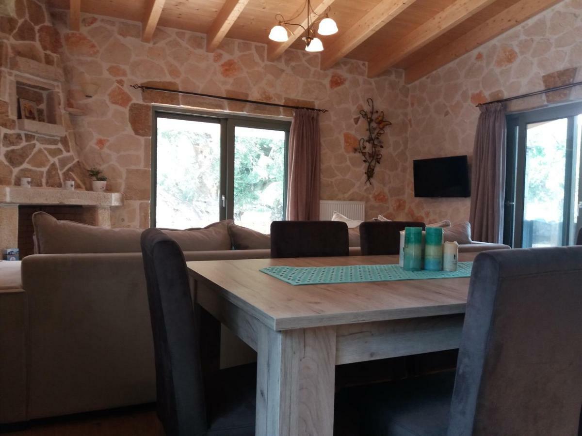 Villa Liberta Keri Bagian luar foto