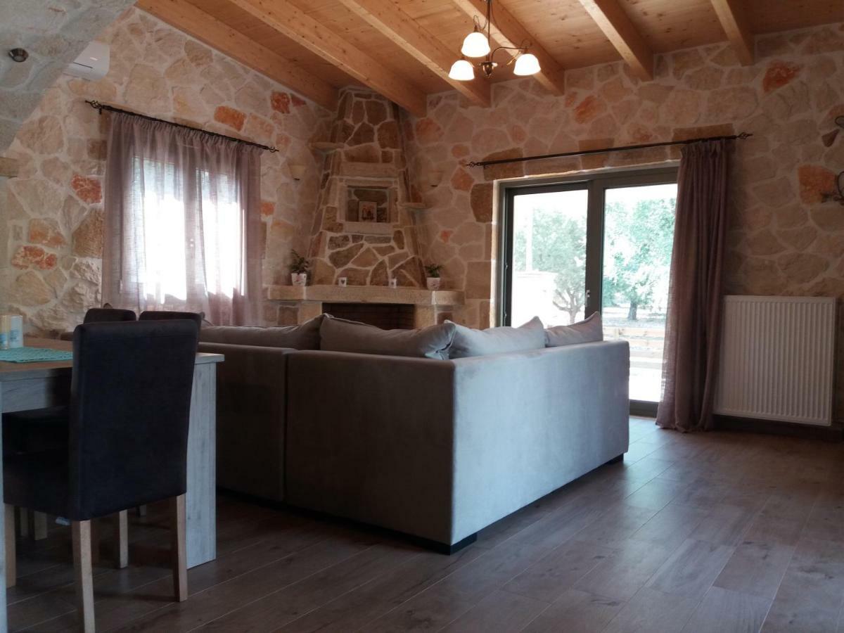 Villa Liberta Keri Bagian luar foto