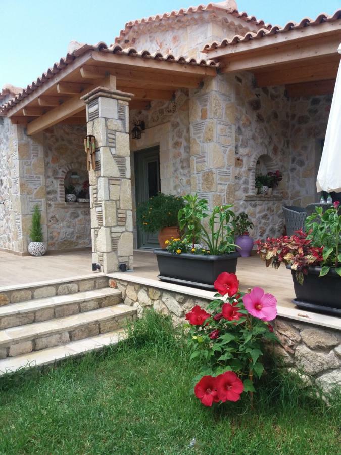 Villa Liberta Keri Bagian luar foto